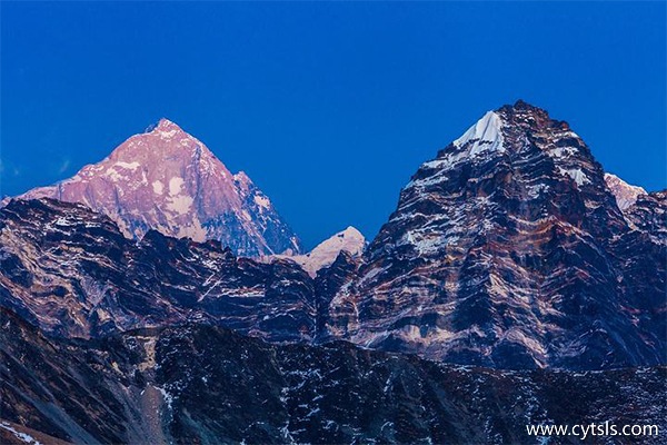 西藏旅游大約需要多少錢