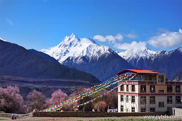 三月西藏旅游團(tuán)